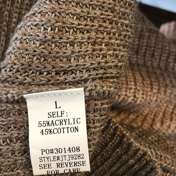 Big Water Blue Sky Ombré Sweater Sz Large - Picture 8 of 8